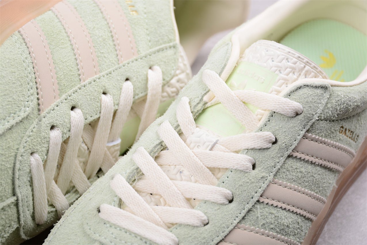Fabrika Supply Gazelle Pastel Green / White | sapatilhas Sole Rua