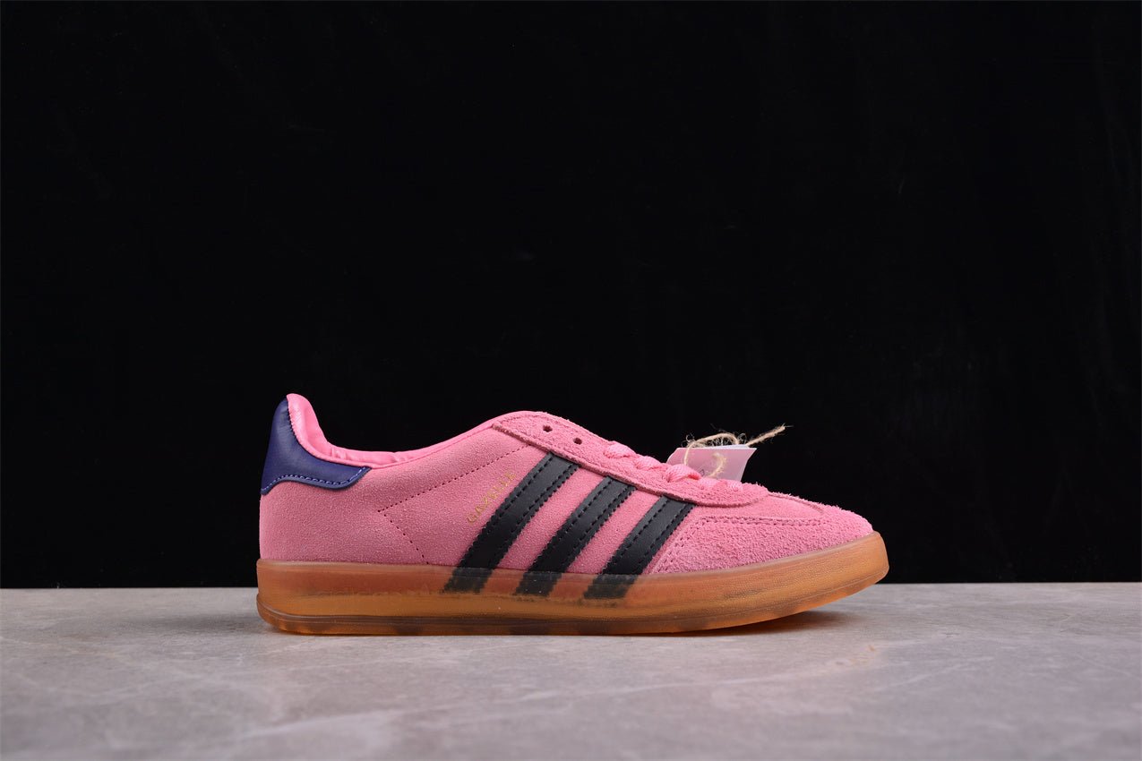 Fabrika Supply Gazelle Pink / Black / Navy | sapatilhas Sole Rua