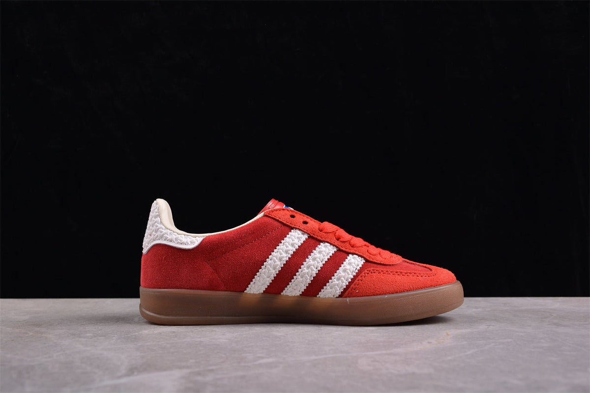 Fabrika Supply Gazelle Red / White | sapatilhas Sole Rua