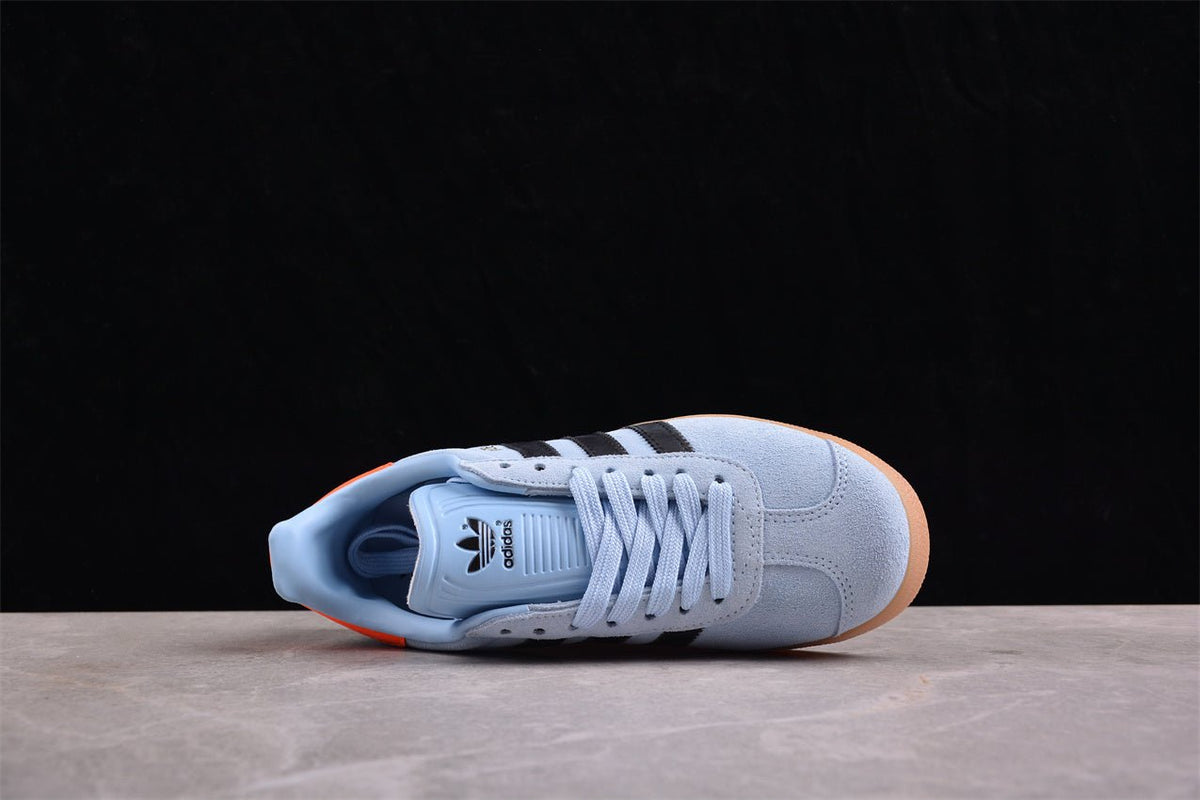 Fabrika Supply Gazelle Sky Blue / Black / Orange | sapatilhas Sole Rua