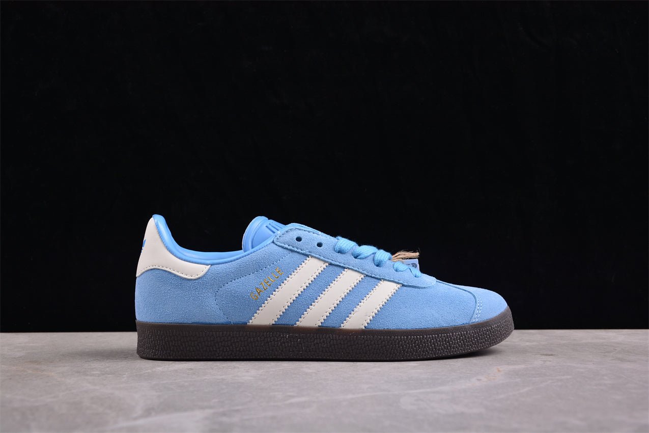 Fabrika Supply Gazelle Sky Blue / White | sapatilhas Sole Rua