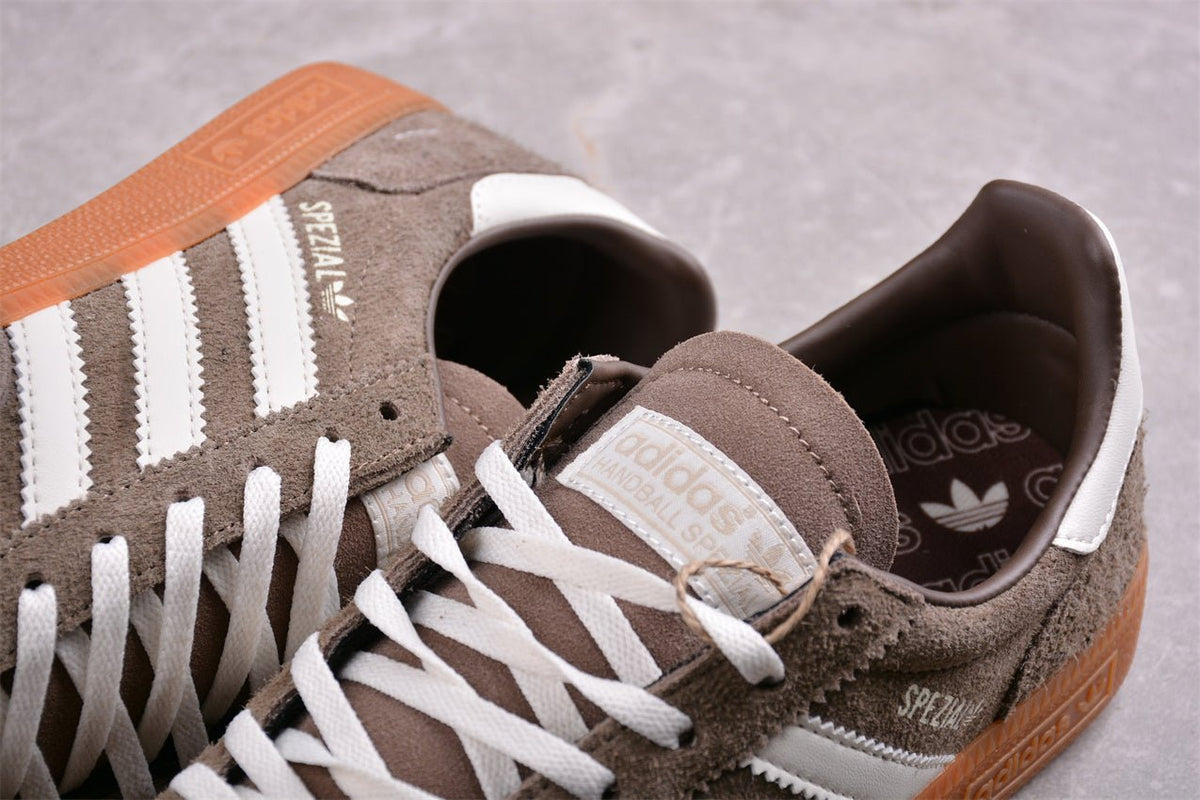 Fabrika Supply Handball Spezial Brown / White | sapatilhas Sole Rua