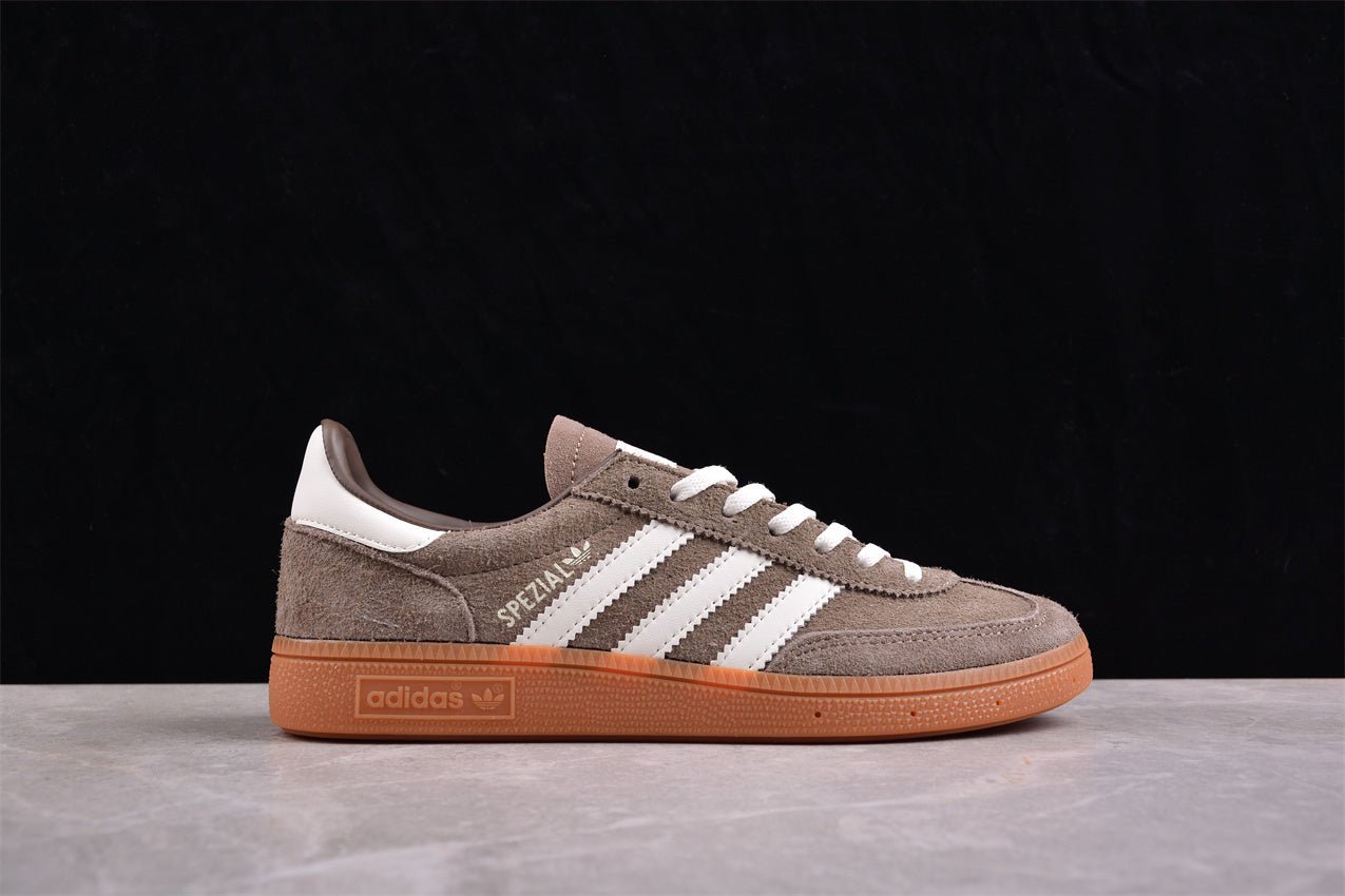 Fabrika Supply Handball Spezial Brown / White | sapatilhas Sole Rua