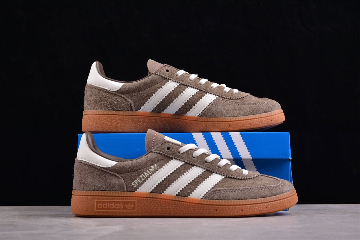 Fabrika Supply Handball Spezial Brown / White | sapatilhas Sole Rua