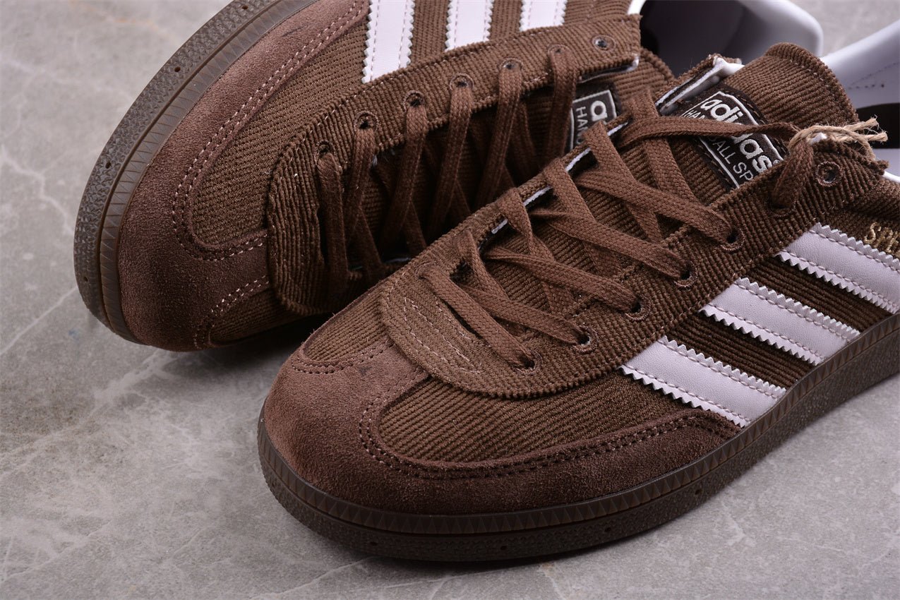 Fabrika Supply Handball Spezial Brown / White / Corduroy | sapatilhas Sole Rua