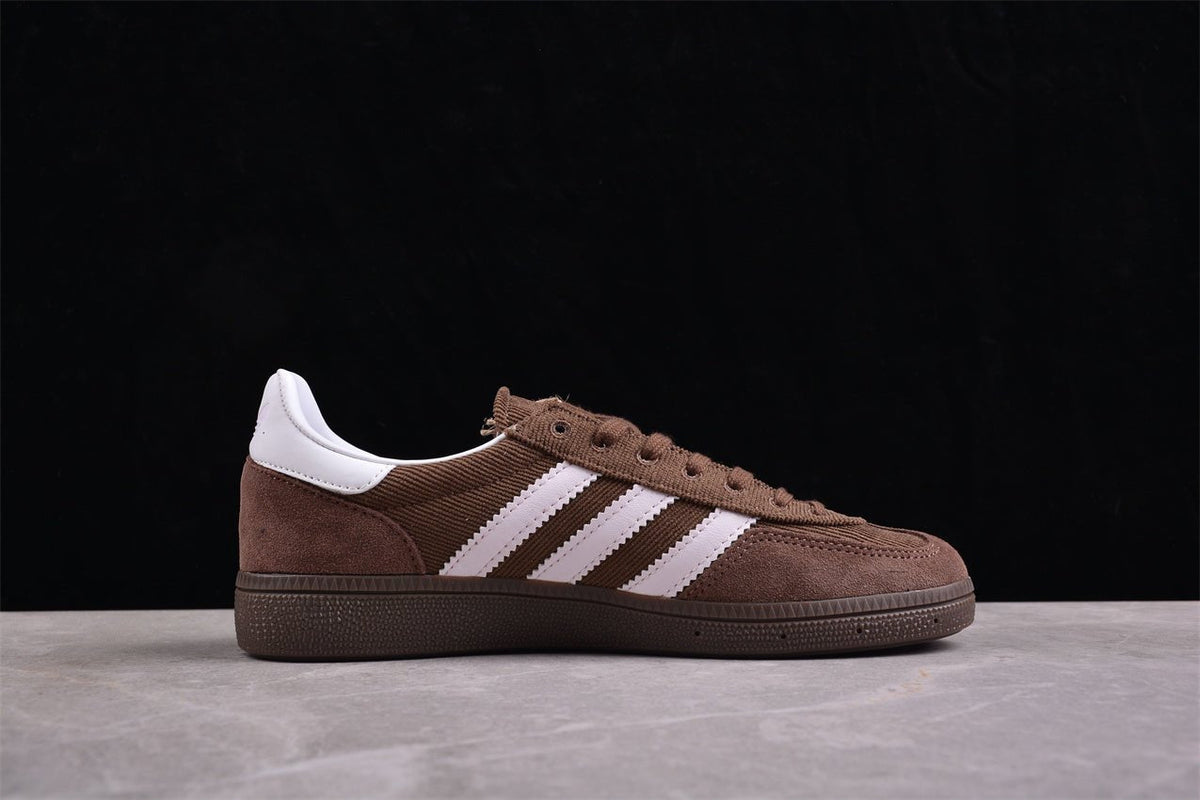 Fabrika Supply Handball Spezial Brown / White / Corduroy | sapatilhas Sole Rua