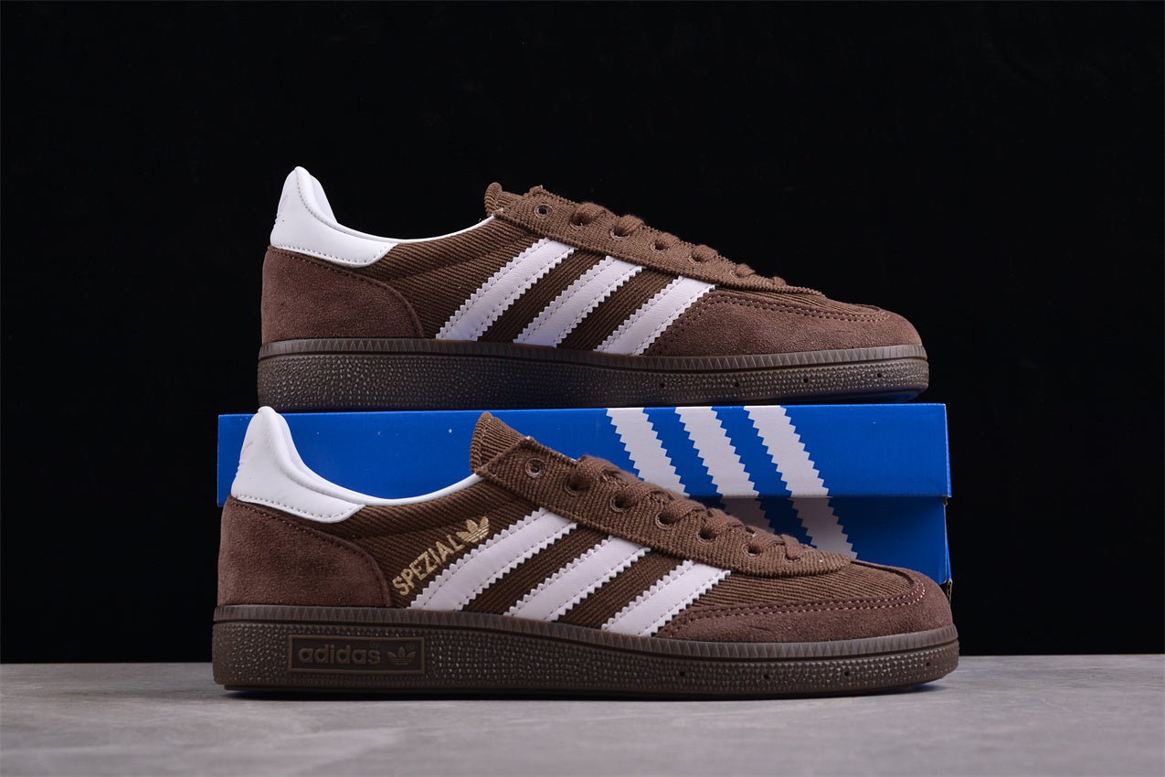 Fabrika Supply Handball Spezial Brown / White / Corduroy | sapatilhas Sole Rua