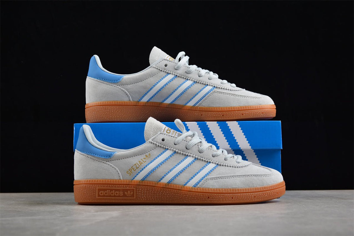 Fabrika Supply Handball Spezial Light Grey / Sky Blue | sapatilhas Sole Rua