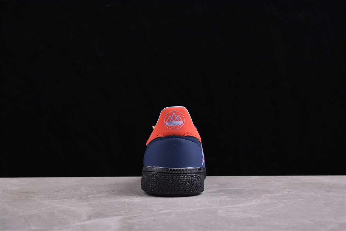 Fabrika Supply Handball Spezial Manchester 89 Navy / Red | sapatilhas Sole Rua
