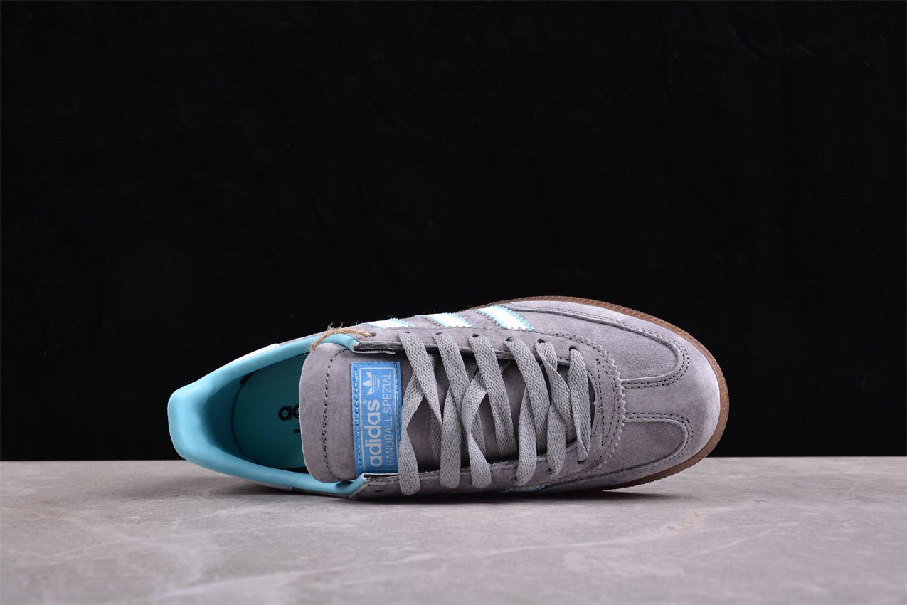 Fabrika Supply Handball Spezial Medium Grey / Light Sky Blue / White | sapatilhas Sole Rua