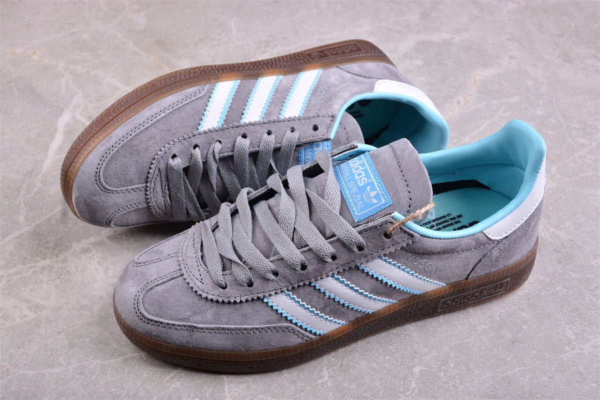 Fabrika Supply Handball Spezial Medium Grey / Light Sky Blue / White | sapatilhas Sole Rua