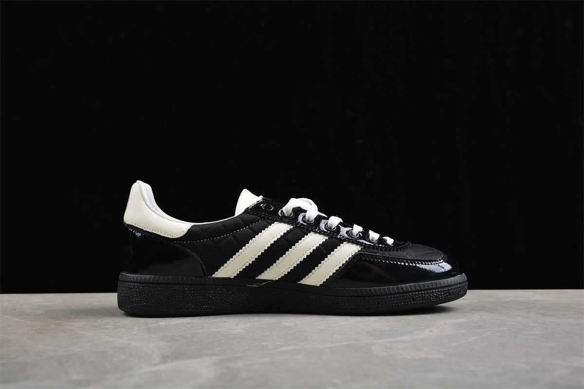 Fabrika Supply Handball Spezial Patent Black / White | sapatilhas Sole Rua
