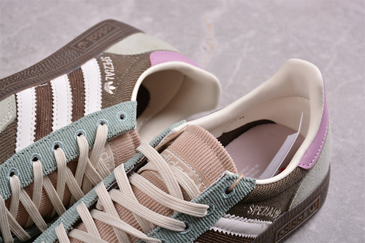 Fabrika Supply Handball Spezial Sage Green / Brown / White / Corduroy | sapatilhas Sole Rua