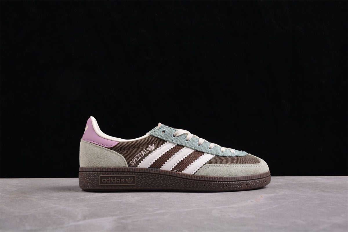 Fabrika Supply Handball Spezial Sage Green / Brown / White / Corduroy | sapatilhas Sole Rua