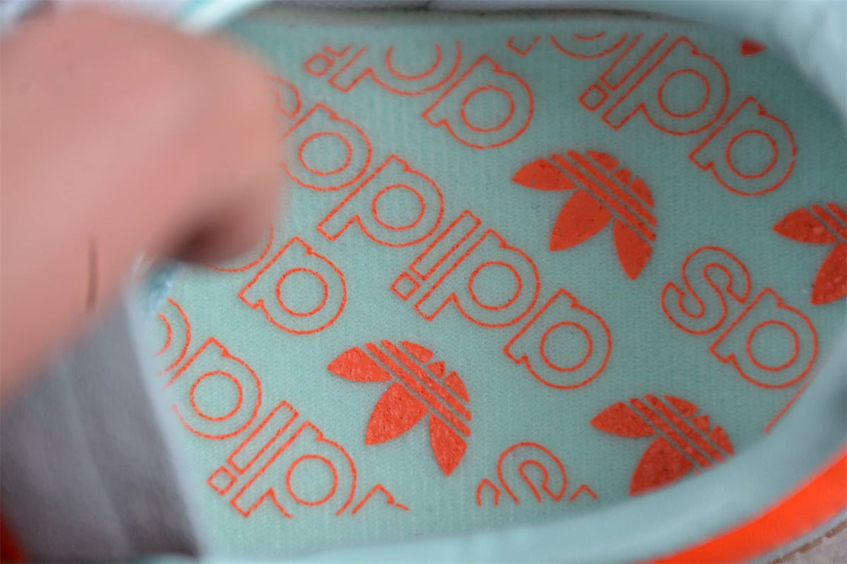 Fabrika Supply Handball Spezial Sky Blue / Orange | sapatilhas Sole Rua