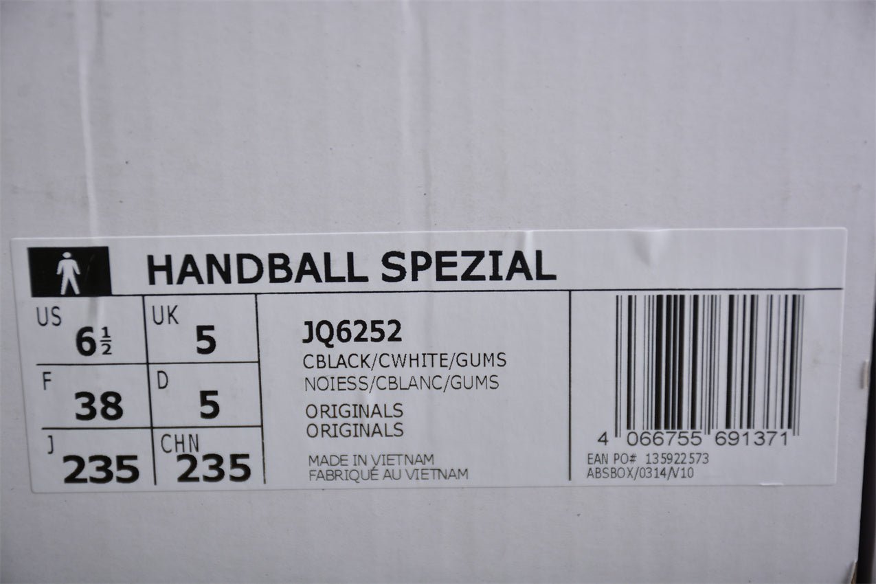 Fabrika Supply INVINCIBLE x Handball Spezial Black / White | sapatilhas Sole Rua