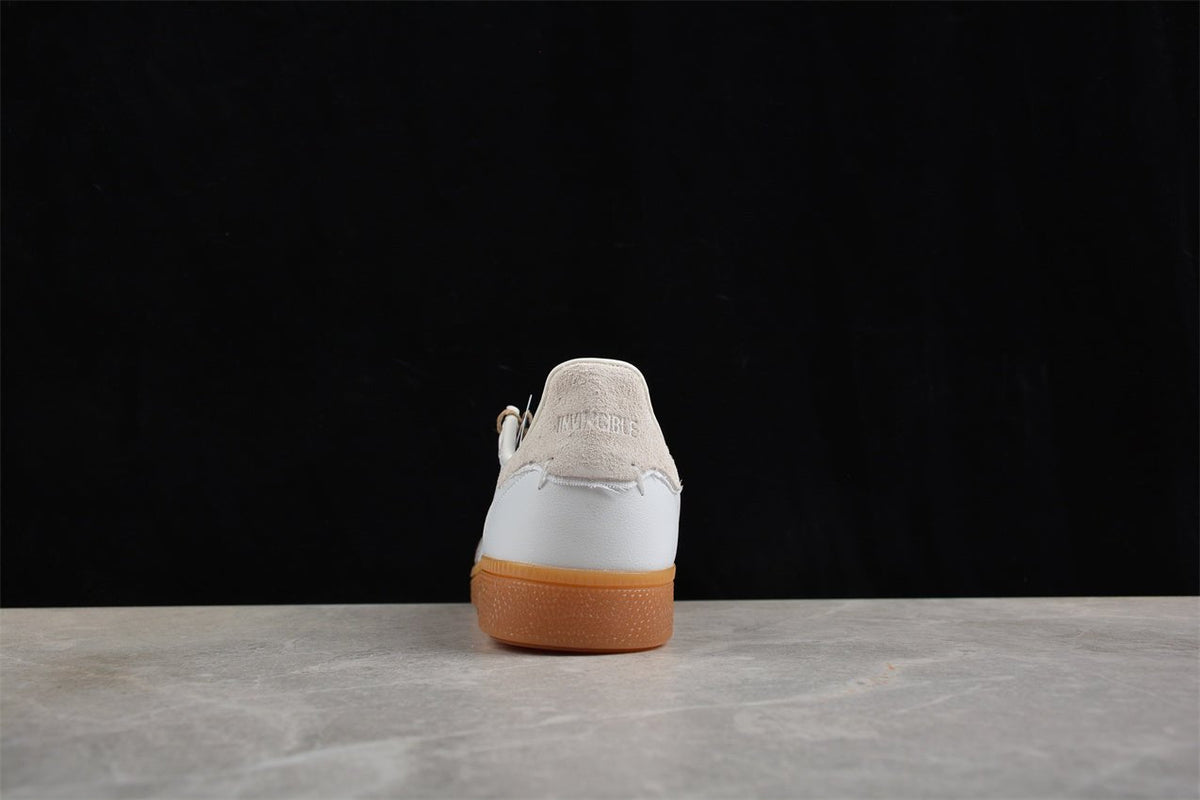 Fabrika Supply INVINCIBLE x Handball Spezial White / Light Beige | sapatilhas Sole Rua