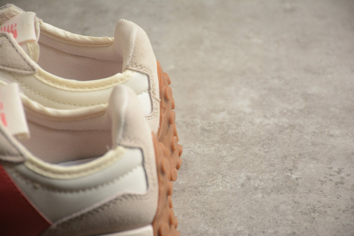 Essenza Rosa NB 327 Beige / Coral Red | sapatilhas Sole Rua