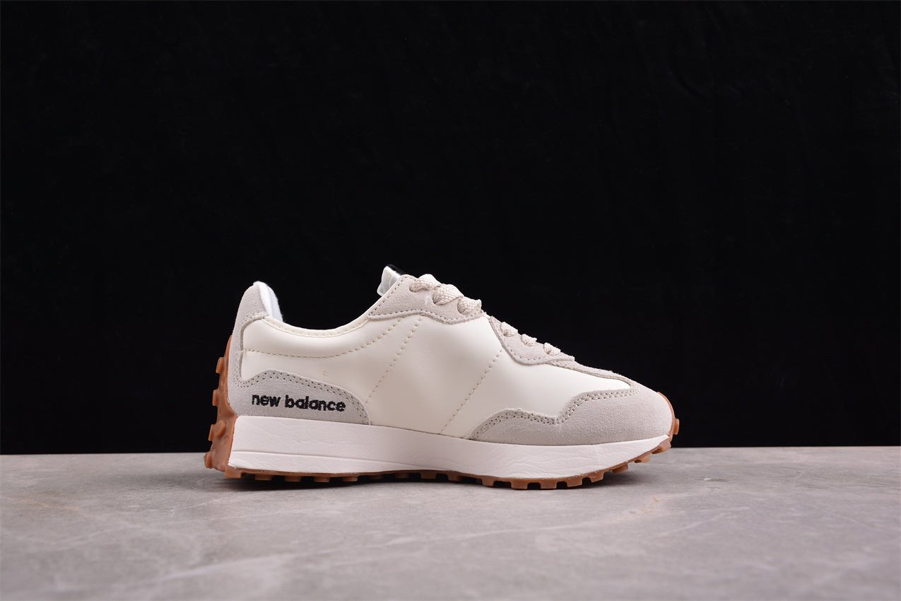Essenza Rosa NB 327 White / Black | sapatilhas Sole Rua