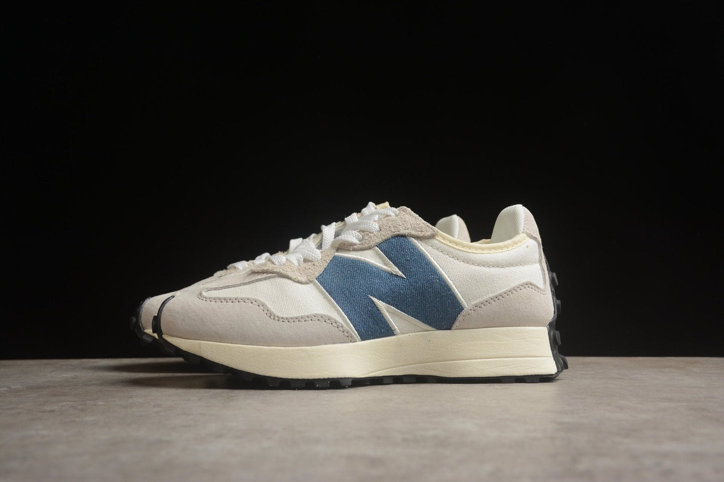 Essenza Rosa NB 327 White / Blue | sapatilhas Sole Rua