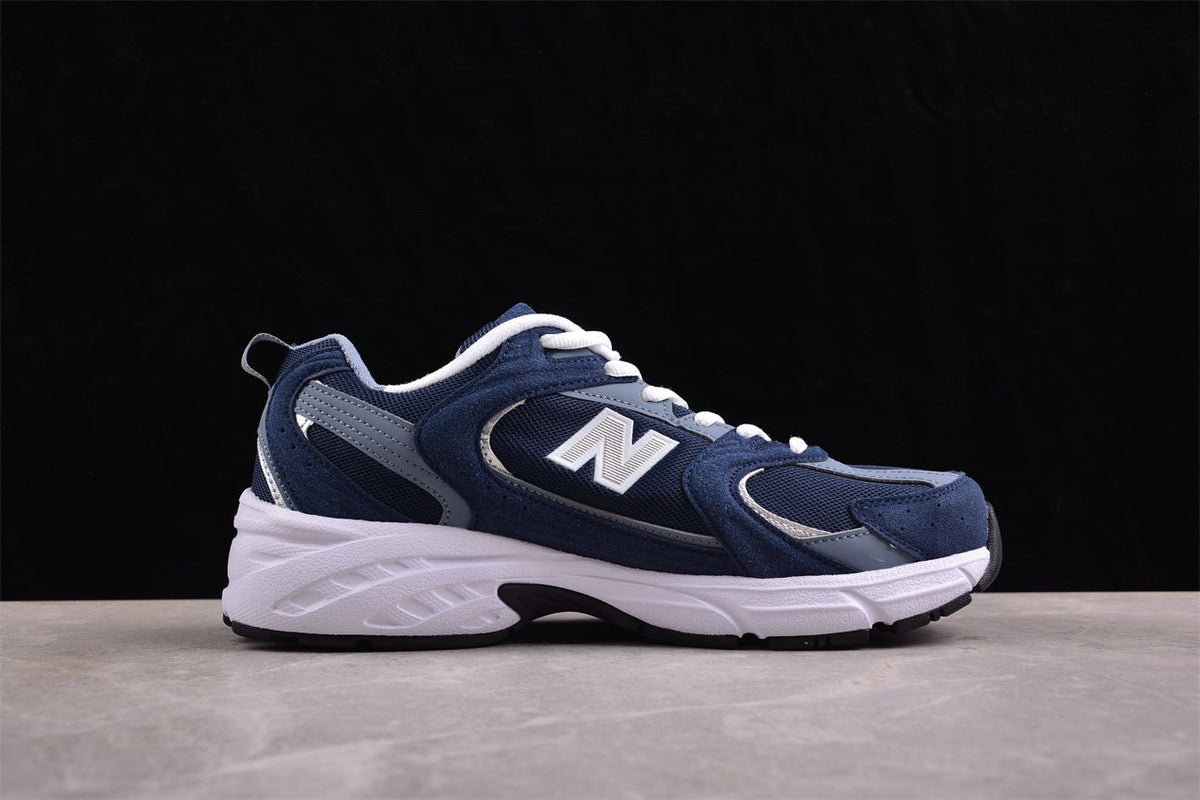 Essenza Rosa NB 530 Navy Blue / Grey | sapatilhas Sole Rua