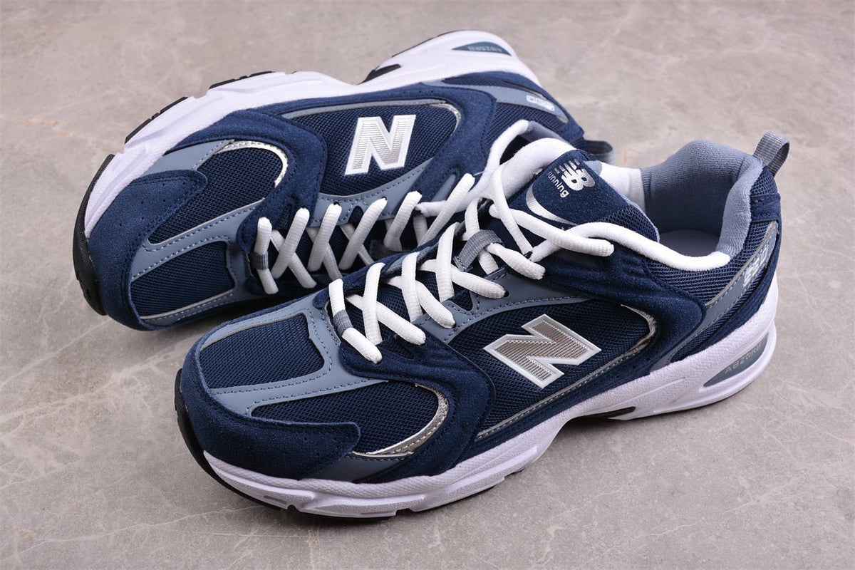 Essenza Rosa NB 530 Navy Blue / Grey | sapatilhas Sole Rua