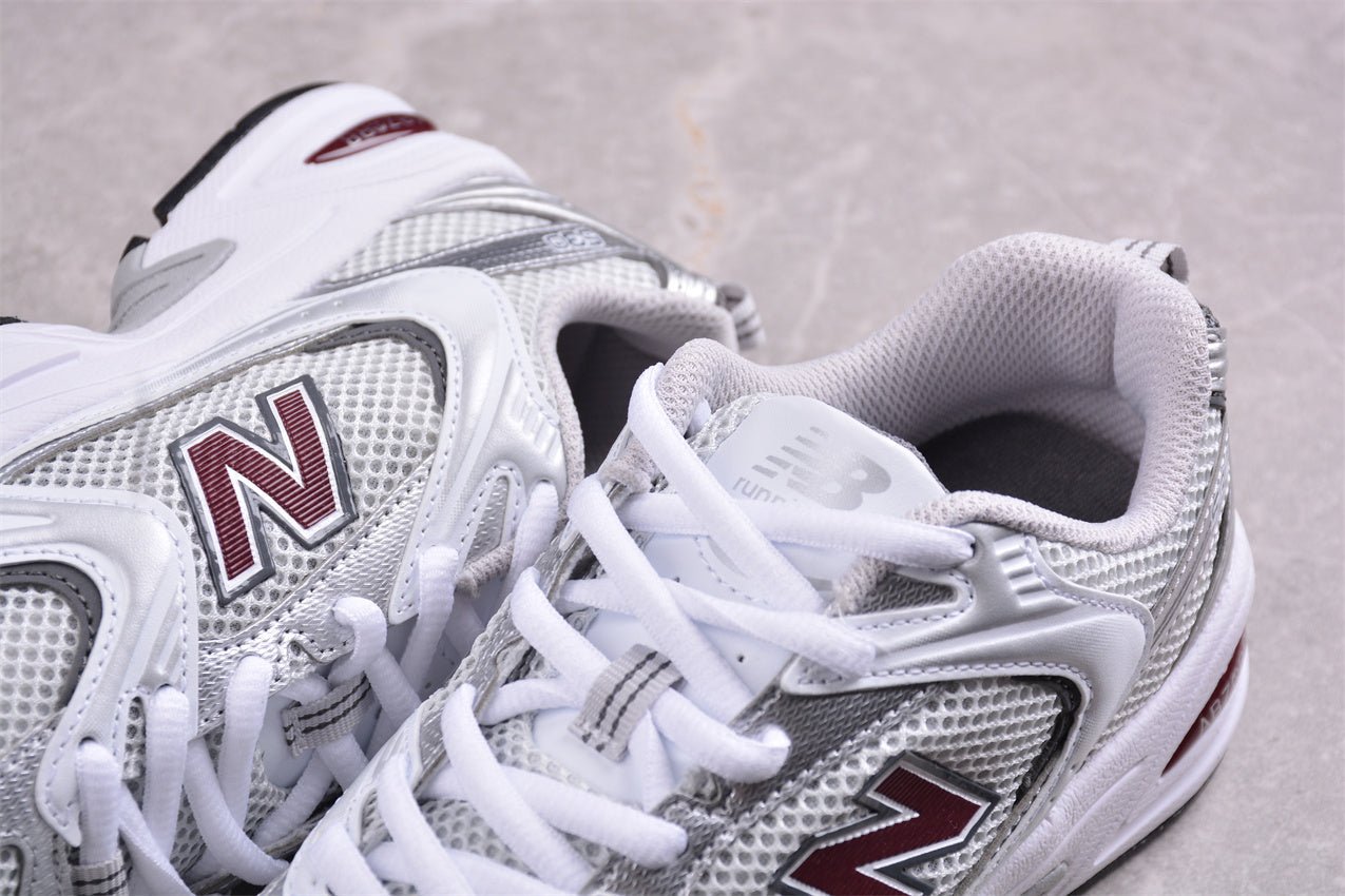 Essenza Rosa NB 530 Silver / Burgundy | sapatilhas Sole Rua