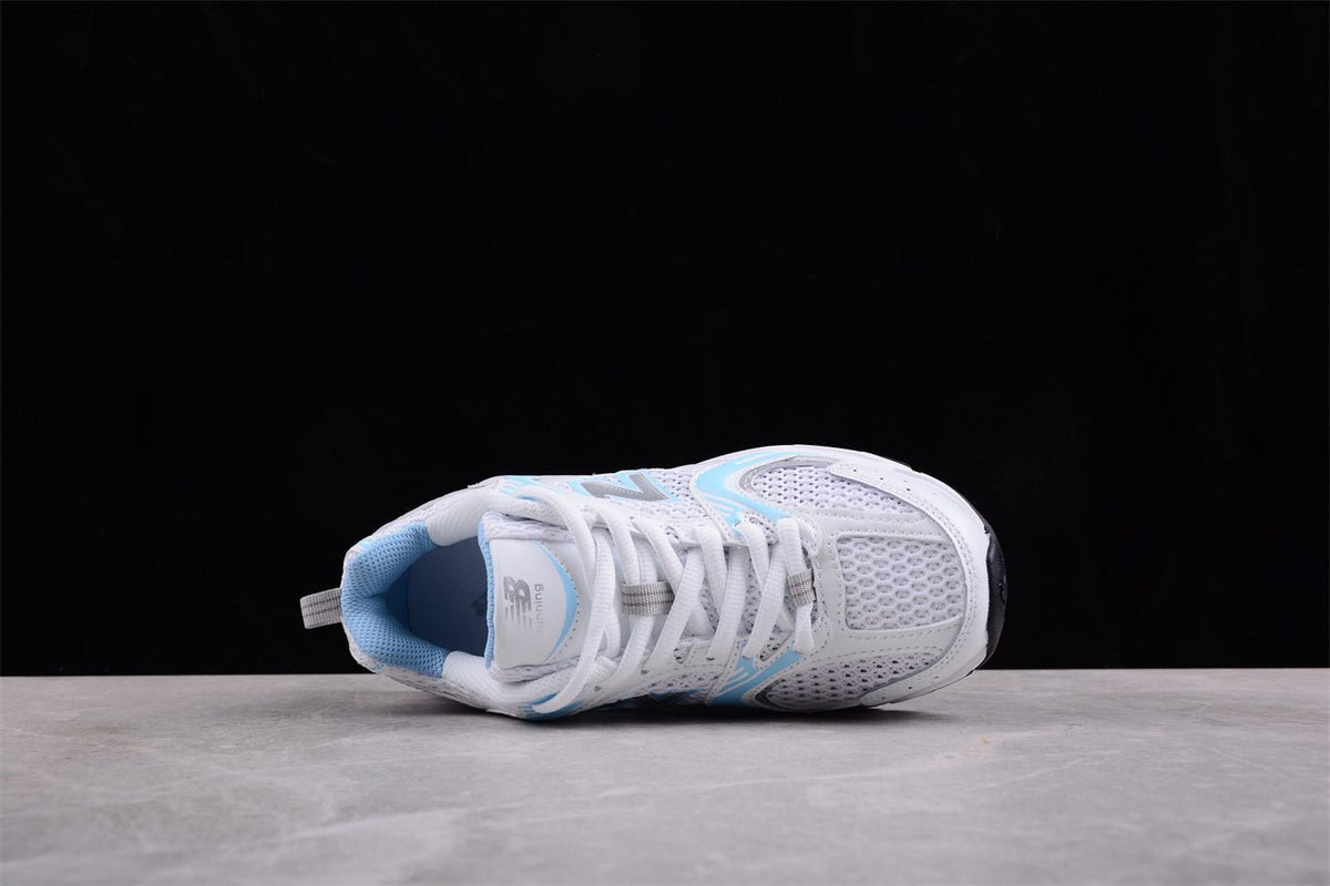 Essenza Rosa NB 530 White / Light Blue | sapatilhas Sole Rua