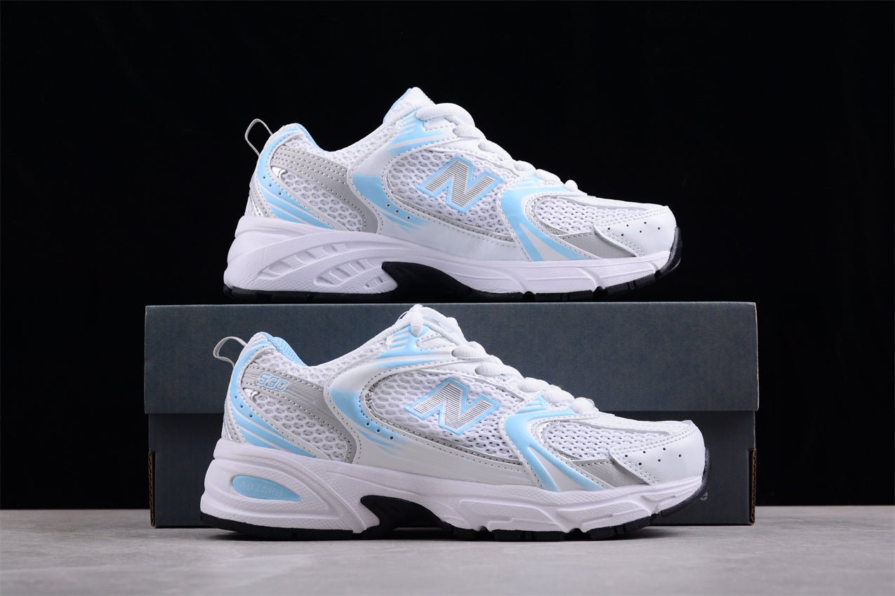 Essenza Rosa NB 530 White / Light Blue | sapatilhas Sole Rua