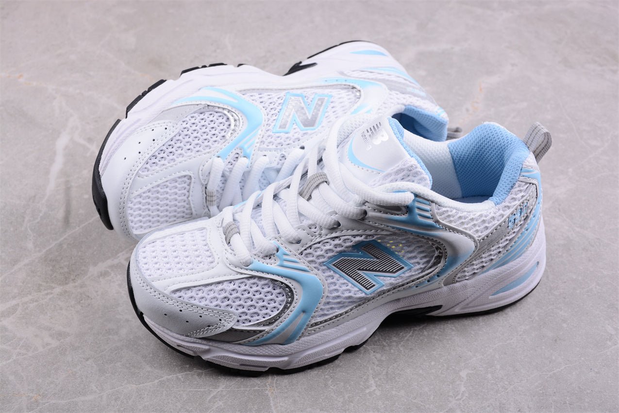 Essenza Rosa NB 530 White / Light Blue | sapatilhas Sole Rua