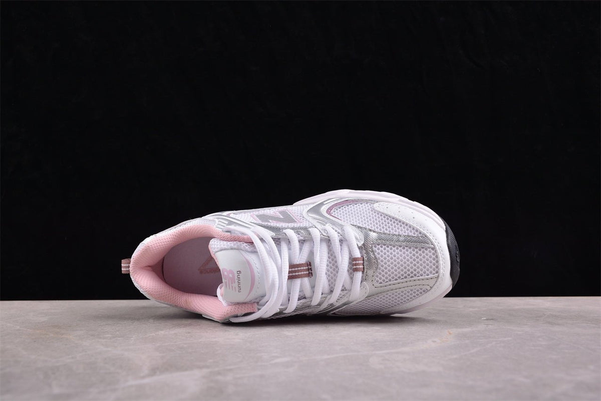Essenza Rosa NB 530 White / Pastel Pink | sapatilhas Sole Rua