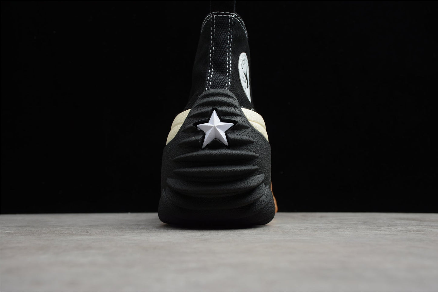 Essenza Rosa Run Star Motion HI Black / White | sapatilhas Sole Rua