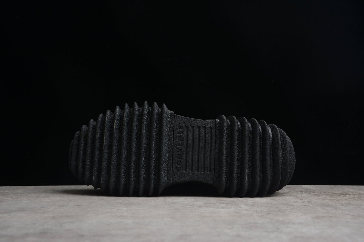 Essenza Rosa Run Star Motion HI Triple Black | sapatilhas Sole Rua