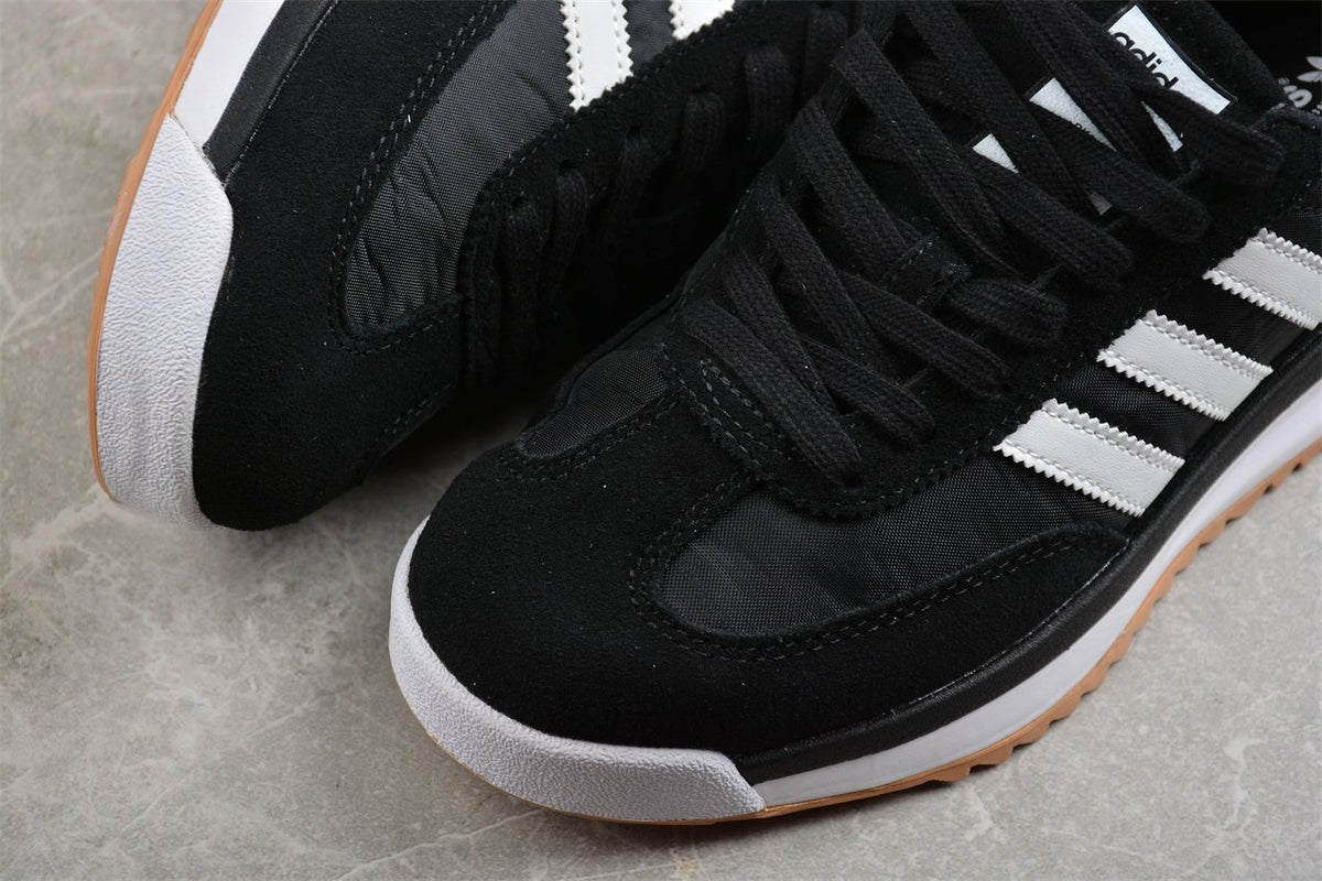 Fabrika Supply SL 72 RTN Black / White | sapatilhas Sole Rua