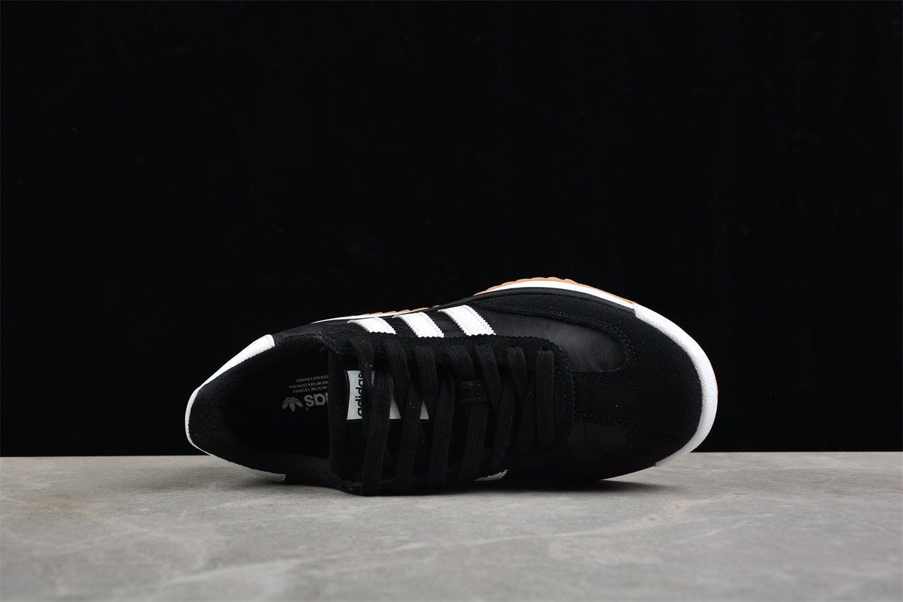 Fabrika Supply SL 72 RTN Black / White | sapatilhas Sole Rua